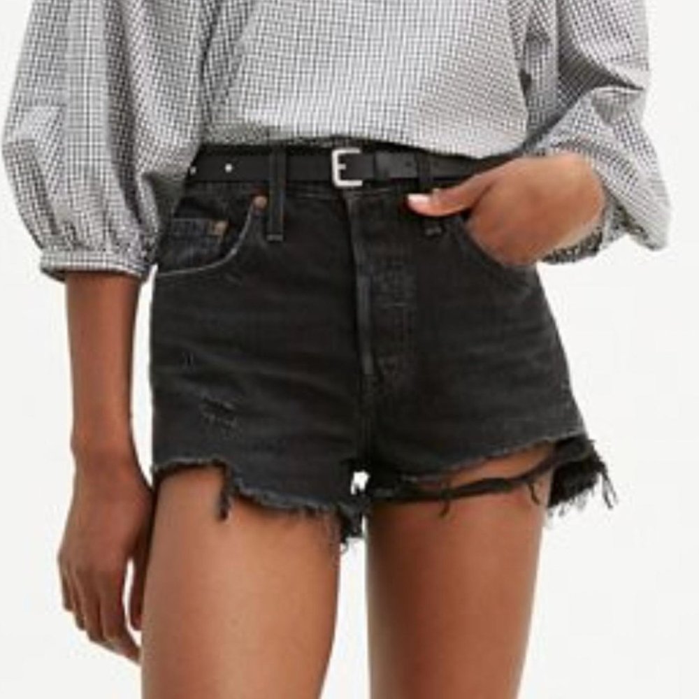 Levi's Black 501 Shorts Denim Size 23